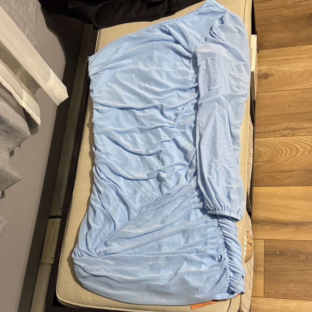 One-Shoulder Light Blue Dress